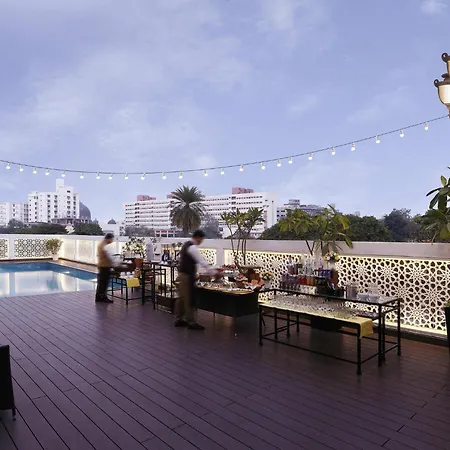 Grand Mercure Vadodara Surya Palace-3